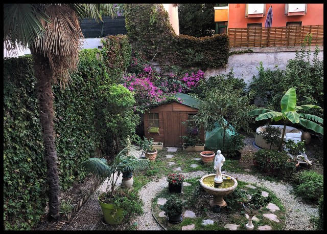 Nice France avenue des fleurs apartment garden view 2018