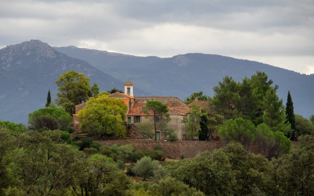 The road to Serrabone